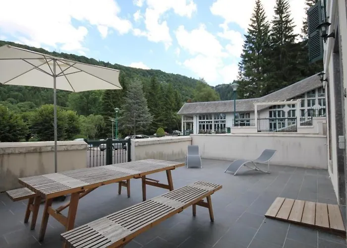 Grand T3 Au Mont-dore Avec Terrasse Et Parking - Fr-1-608-177 Apartamento Mont-Dore